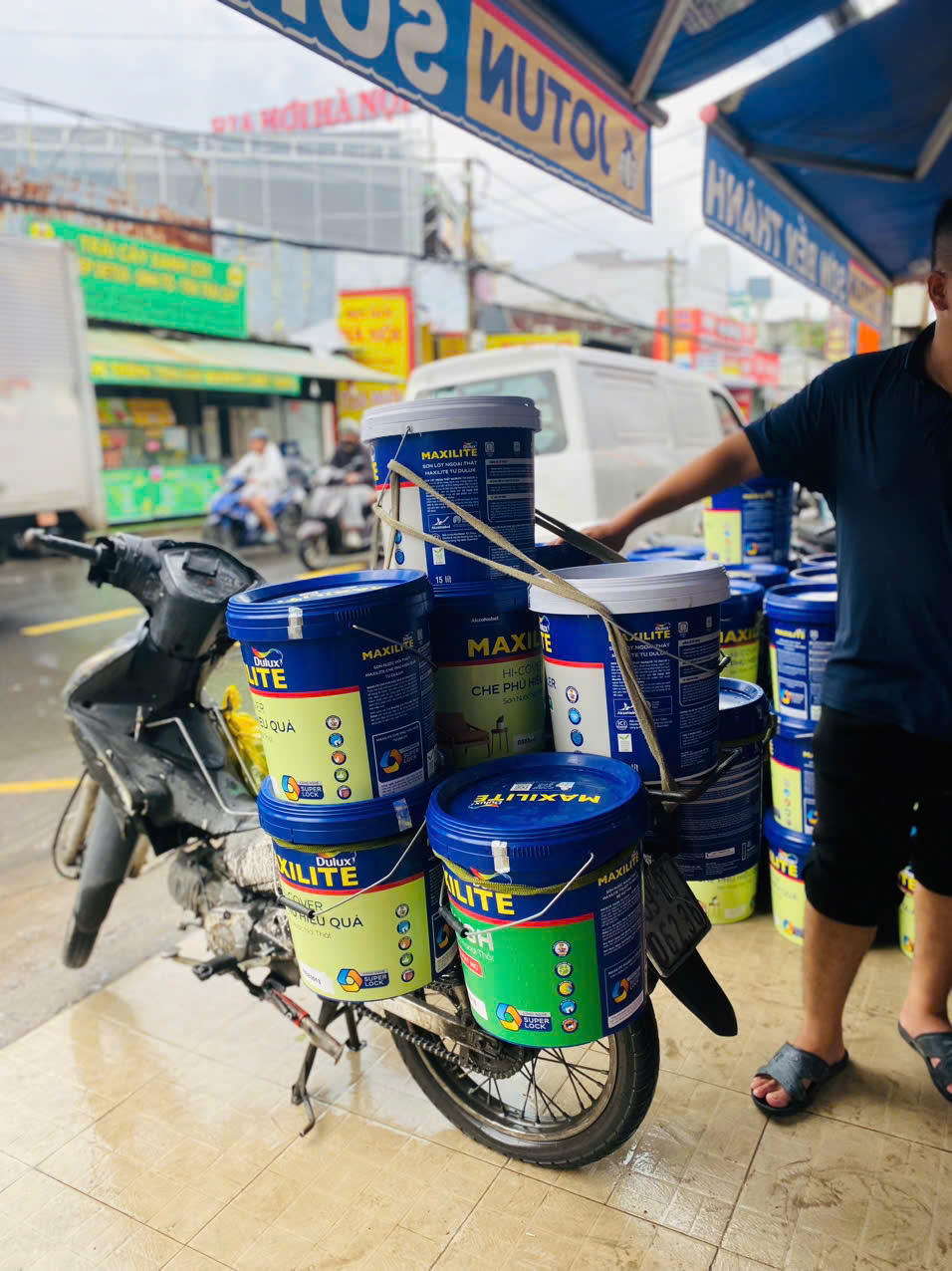 MAXILITE TOUGH Mờ 28C MAXILITE TOUGH Mờ 28C